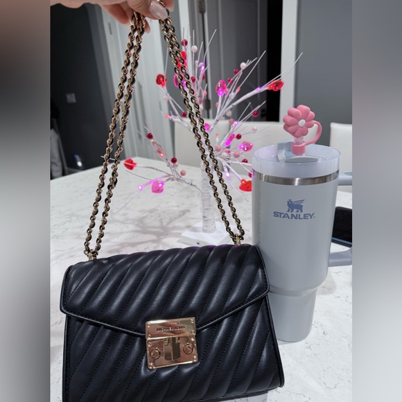 Michael Kors Black Shoulder Bag - Picture 15 of 16